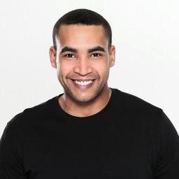 DON_OMARelReyyy's profile picture. Soy El Rey Del Reggaeton Soy El Único Que E llegado ala sima Trallendole Musica Buena A mi Publico Querido william omar landron rivera Conocido Como DON OMAR