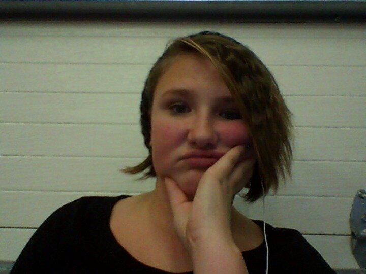 Bored Queen. Don,t like talking i just like twittering..... if that's what you call it.....