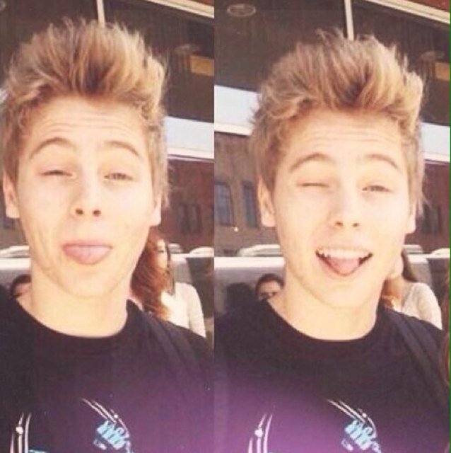follow @fcksmgc ask for a follow back! (: