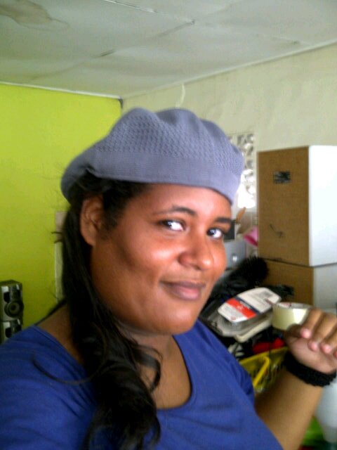 alexaveras's profile picture. 