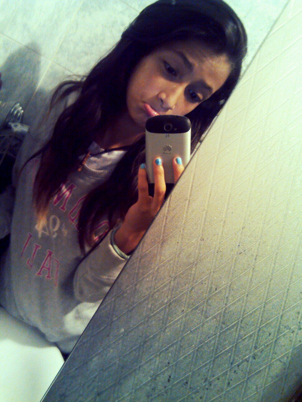 12.Portate mal, hazlo bien, elimina evidencias y niegalo todo. ¿Instagram?:Ariaaaanny.