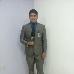 Cristiano en CMC Luz y Paz Pto Cabello,Ptde de Fivep,Redactor en la revista los porteñazos,locutor en Costera 102.7 fm extra en @venevision Tvhost en @ecovision