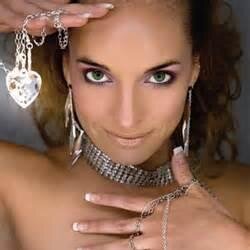 Ebony_Jewels's profile picture. Love my children and designing high-end jewelry. I spend most of my time running my jewelry store and buying necklaces, rings and bracelets on Etsy.