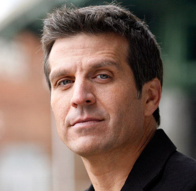 PhilRaybourn's profile picture. Creative Principal at Raybourn Creative.    One word can build a world.  Let’s build yours.