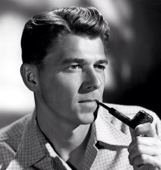 Synovium's profile picture. Christian, Wife, Mother, Physician Frederick Douglass Republican Make America Great Again