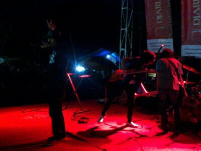 enterchord's profile picture. ENTER CHORD 
Genre: Metalcore, Alternative Rock Creative, Punk Rock, Progresive Metal | Anggota: @cevmall | @dadd934 | @danzdewarucci | @bimbill_bam