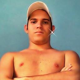 sempre frequentando novos lugares conhecendo novas pessoas busco encontrar minha total satisfaçao suprema e aprender com os outros sobre a vida