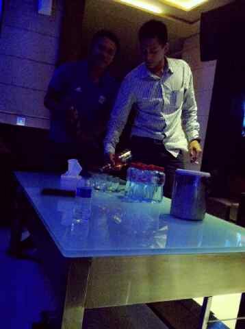 Ony_vodca's profile picture. Para grup reareo, dimana ada pesta disitu ada saya