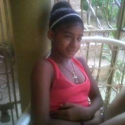 DIANA: una persona Muy simpatica, humilde - Estudiante, ME GUSTA compartir cn Mis Amigos & Hcacer coro pero sobre Todo Amo A DIOS .   sigueme y Tesigo -_-