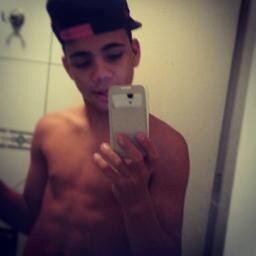 Face: http://t.co/B9veOMZTpG…  Waths: 9-95755388
