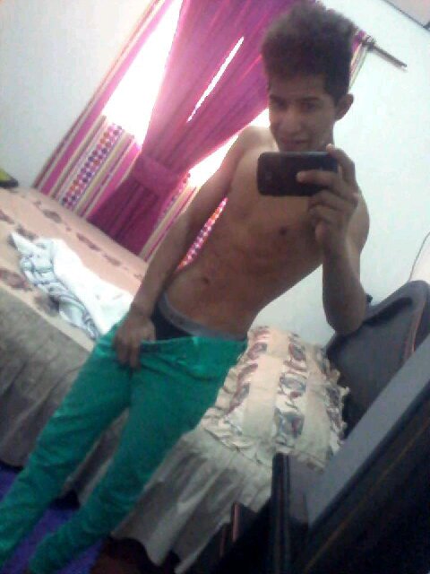 Soltero*o*.