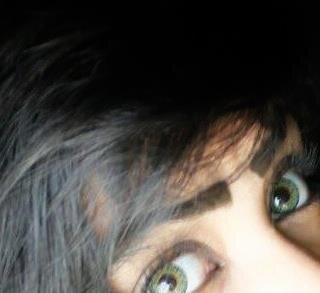 ﺎلف ﺑسسم  ﺎللھ عليگ من ﺎالبرااد لا اارتجف صدرگ .. يعورني ﺎناا♡