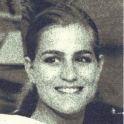 Julie Niemelaさんのプロフィール画像