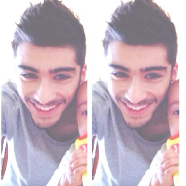 Sigueme en @tellmeaziam y a @WINGMAN_1d por favor, te daremos follow back. Gracias xx