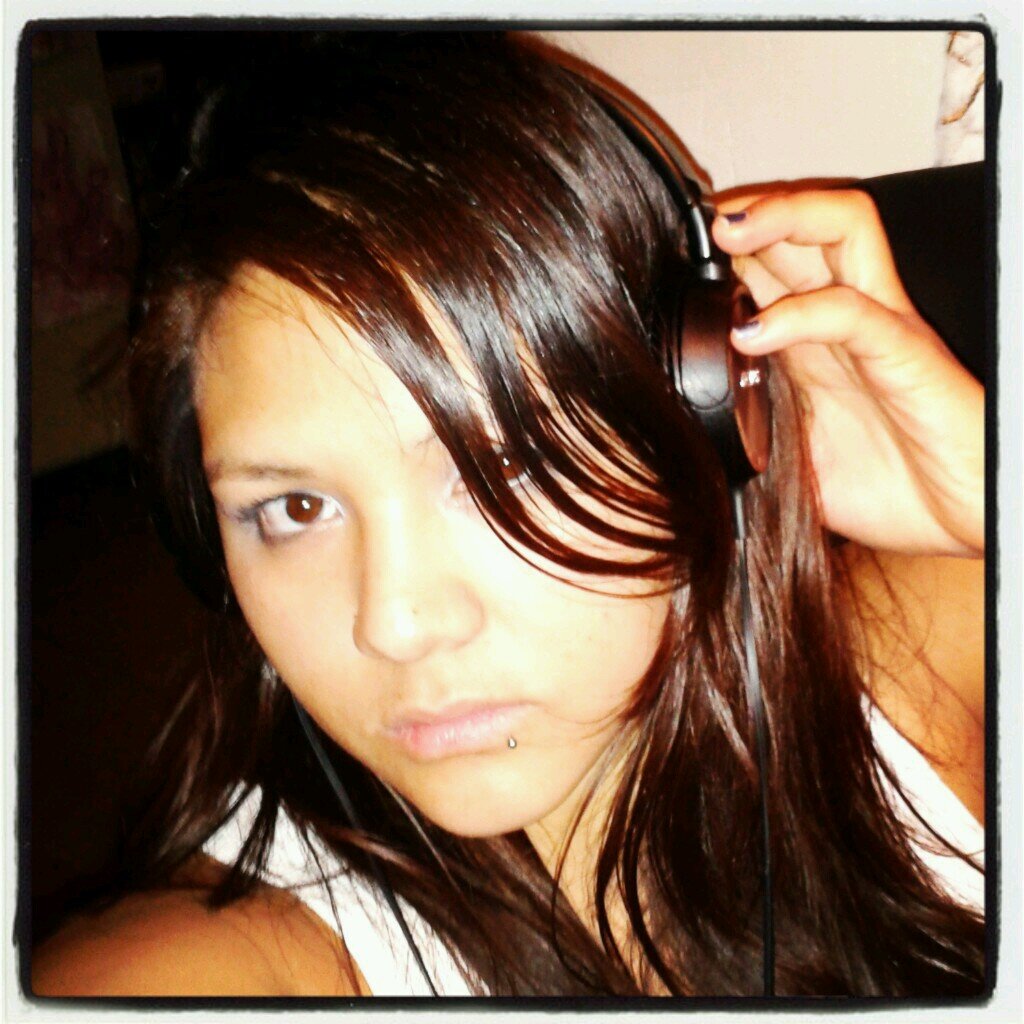 J3zZy_RoXa's profile picture. Muchas veces para alcanzar lo que deseamos, es necesario librar todos los obstáculos y no dejarse caer ante las adversidades