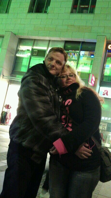 40 ,Echelon-Mom , love the music of 30STM, Linkin Park , Billy Talent, Rise Against, Message To Venus, Three Days Grace, Second Sun and CB7