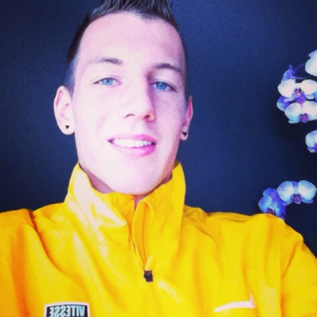 17 Years old | IG bartvlaminckx | ROC Tilburg SnB | Vitesse Arnhem 1 ♥ | Ik hou van jou Iris ♥♥♥♥♥