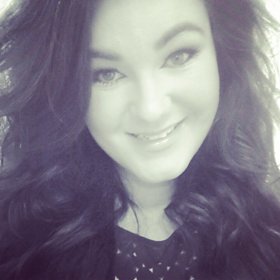 19, nursing student & an amazing shower singer. i love my bed & hate feet. i live for the nights i wont remember with the people i wont forget!