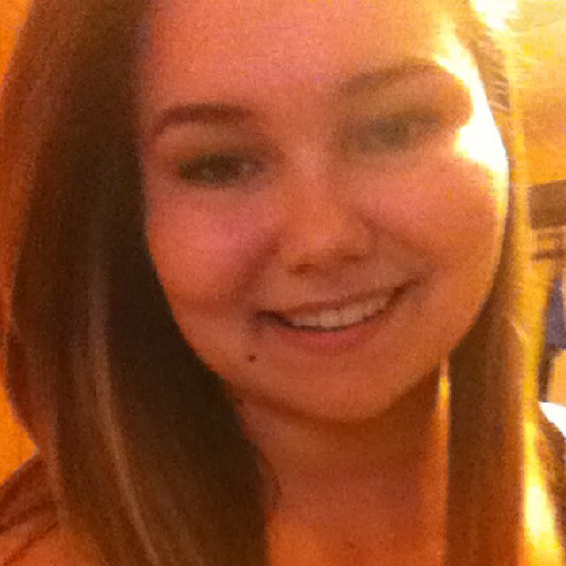 lauraclair's profile picture. 