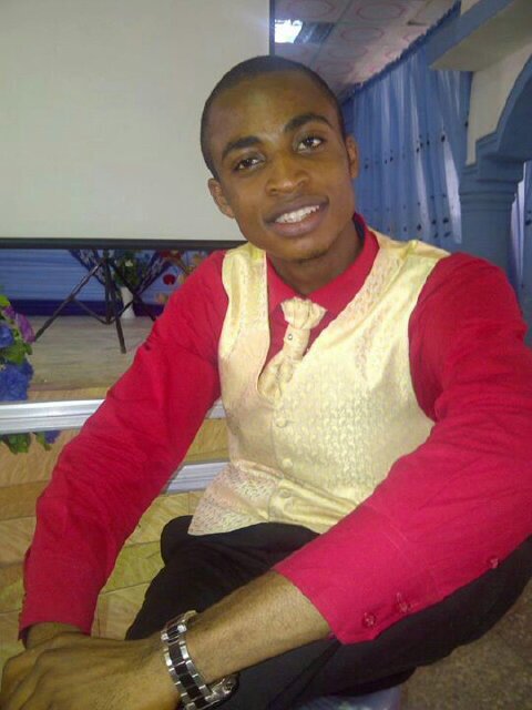 Topher_zilar's profile picture. 