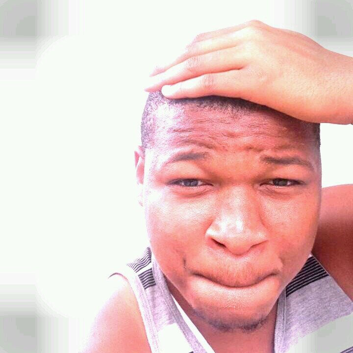 Follow me and I follow back kik me bighhead2 or my ig babyshaq2 or A'yoo kidd Facebook shaquillebullock