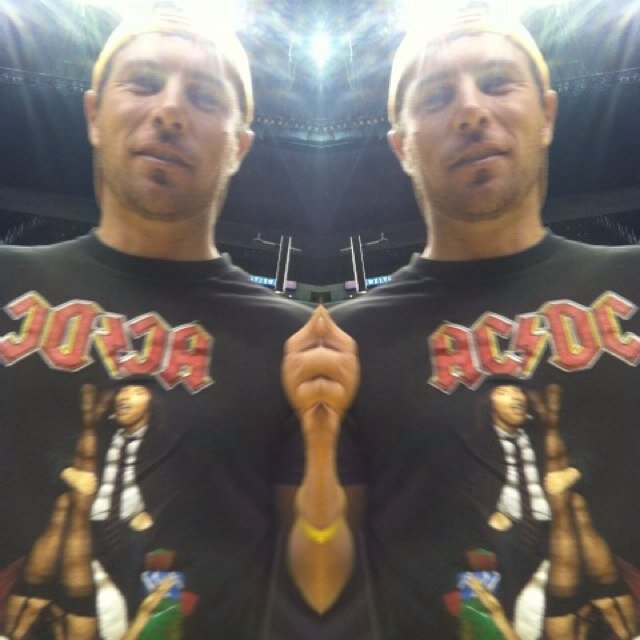 Schroedervoter's profile picture. 