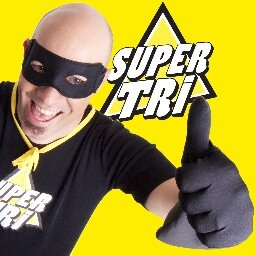 Je m’appelle Super Tri !
Je suis un super héros.