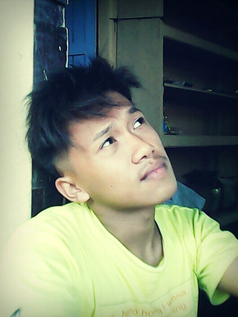 Catursetya3's profile picture. 