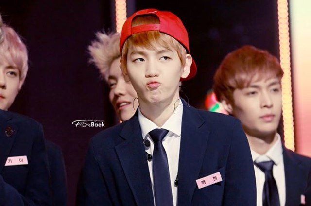 ''Baekhyu เกิด 6/พ.ย./1992 ส่วนสูง 174 ซ.ม