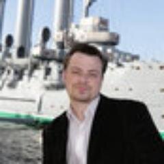 Webmaster amateur le soir, vendeur dans la journée. Je m'initie au développement de sites internet sous Wordpress.