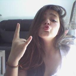 Uma guria chata,ignorante,ciumenta..Luanete,Mahomie com orgulho ! Amo morde e Amo chocolate ! Entro aqui quando to block no @Eo_Mordo_ bjs