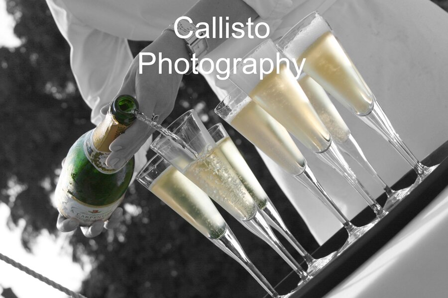 Contemporary, relaxed & imaginative photography by Chris & Gillian Dawe