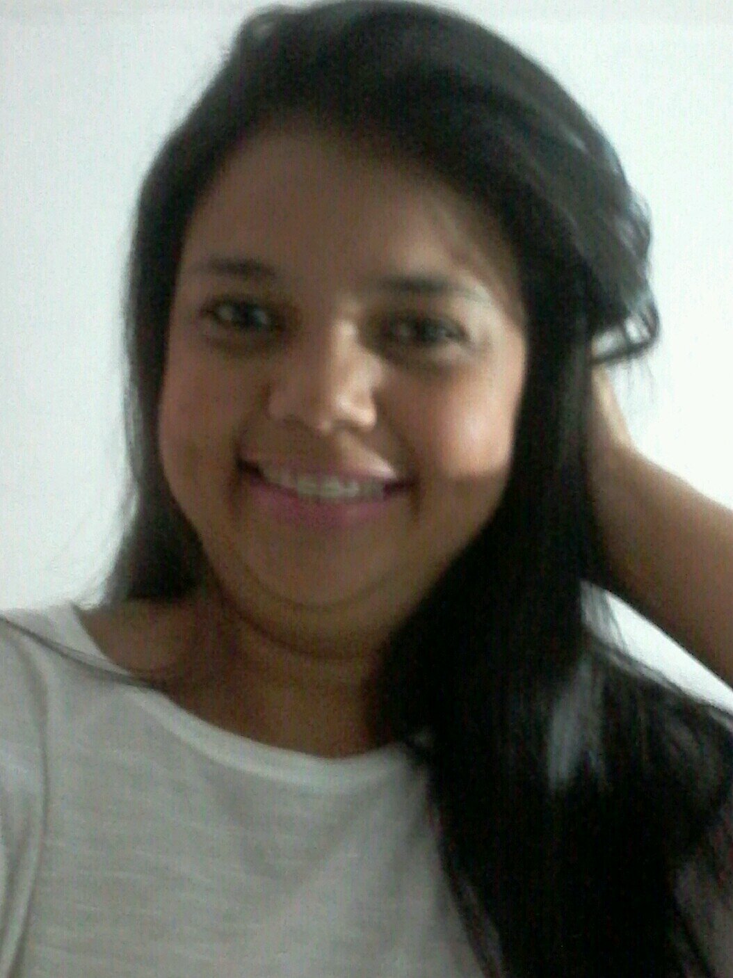 Dentro de mim tem um coração bobo, que é sempre capaz de amar e de acreditar outra vez.