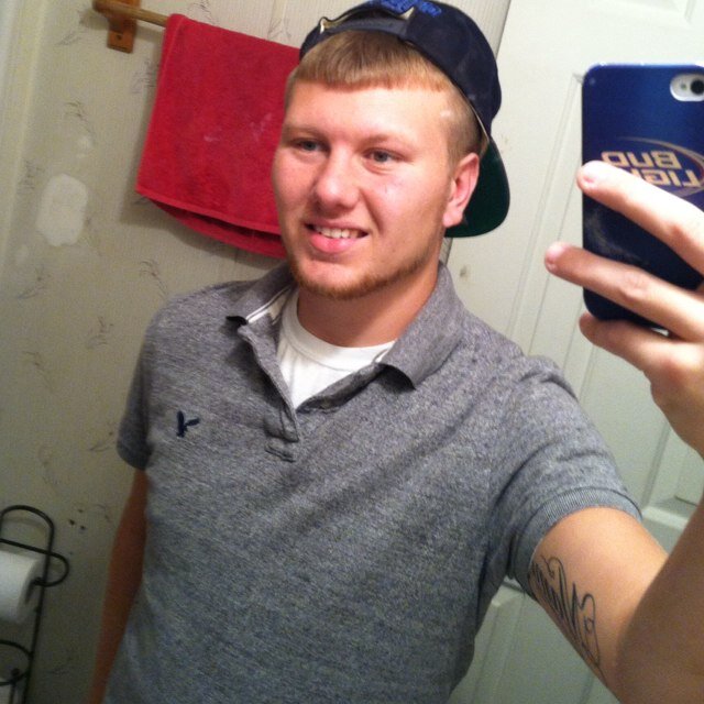 Chris aka yankee. 21. single
