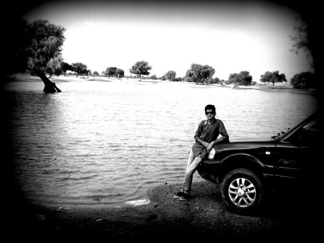 I m very cool and delite prsn.   Who care love everyone and respect others.    Who never breaks anyone heart or hurts noone