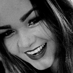 modelo e atriz. Futura ex-bbb e personalidade da mídia.