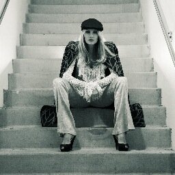 singer/ songwriter