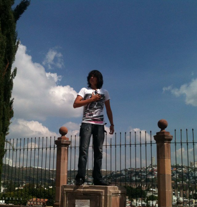 Guia De Turistas de Santiago de Queretaro. Soy tu fuente de informacion. Recomendando que lugares visitar. 9 Años de experiencia en sector turistico. 22 :)
