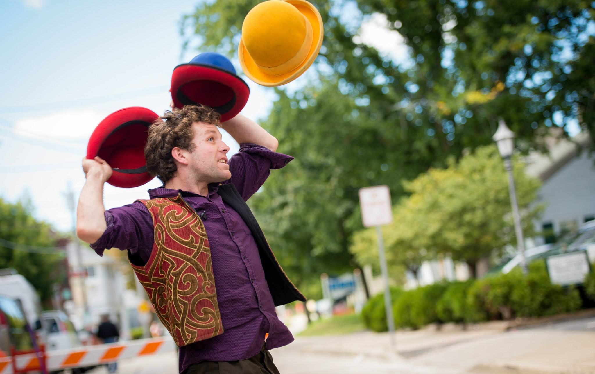 Circus Entertainer, Juggler, Magician, Puppeteer, & Boy wonder