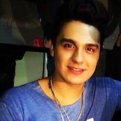 Mil Palavras pra você LS ʚ - Twitter dedicado ao cantor @Luansantana. ʚ Criado dia 18/11/10. Oficializado pelo site LS: 19/09/2011. Dona: @_JooyceA  ®