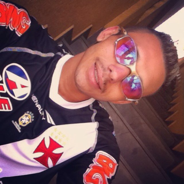 Instagram @MagreloMg - Pagina Oficial da dupla '' Magrelo E nene '' http://t.co/1dsziYSbSO