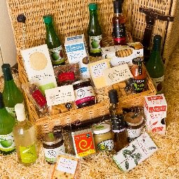 temevallhampers's profile picture. Quality, local gift hampers