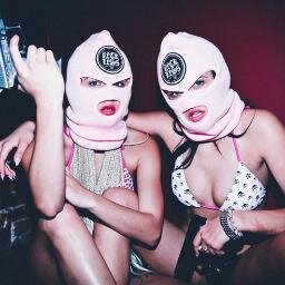 caradeporonga's profile picture. Soy de las que piensan que todos los hombres son iguales. Chicles de menta. Bipolaridad. Nostálgica.