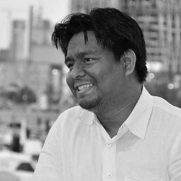 I'm a User Experience (UX) Designer with background in coding. I'm passionate about creating the best user experience possible.