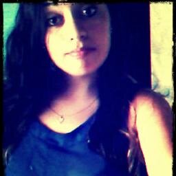 Minha força não éh bruta... Não sou freira,Nem sou putaa' ♪ ♪