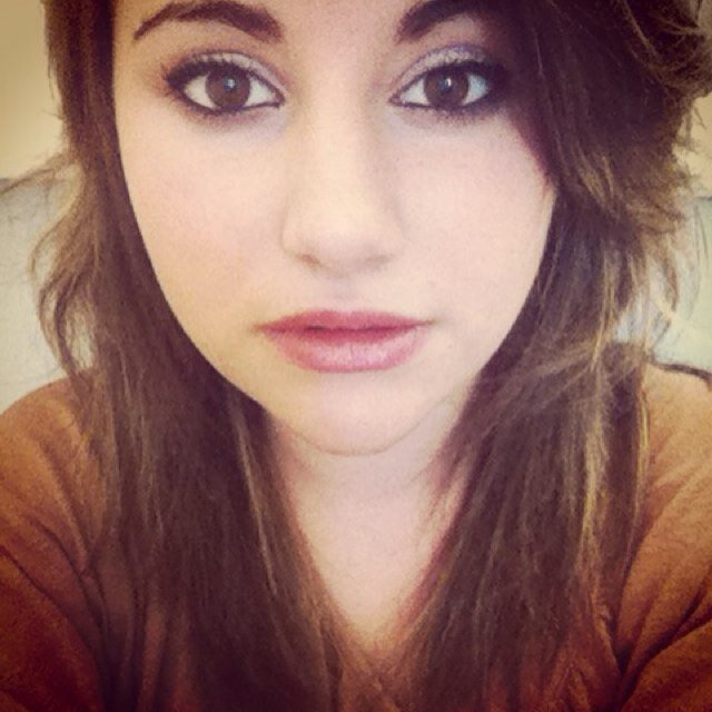 manonmqs's profile picture. 