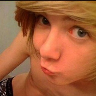 hey i jack im 17 i am gay I'm taken by my Asson yup I love him mine mine mine mine