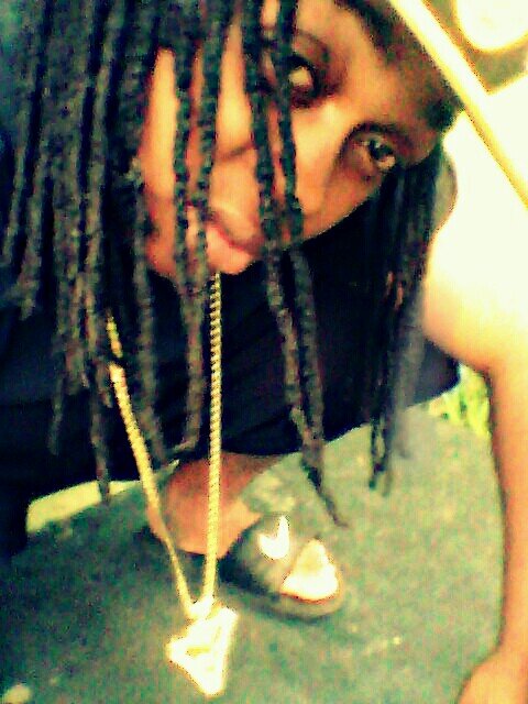 Follow me n my world ill follow back..