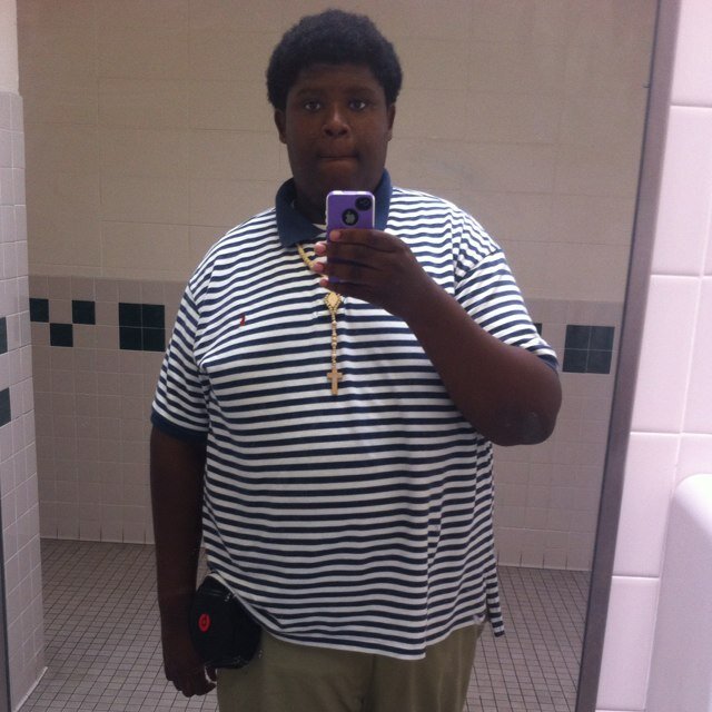 18 yrs old I'm cool and love to chill with the family FMOI: @_polo_king_14 Kik: Wookdawg_14