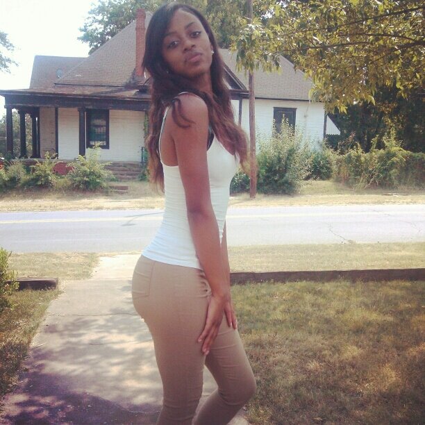 ¥ I'm Just A Ordinary Girl • I Don't Smoke OR Drink • Follow ME & Ill Follow Back ¥